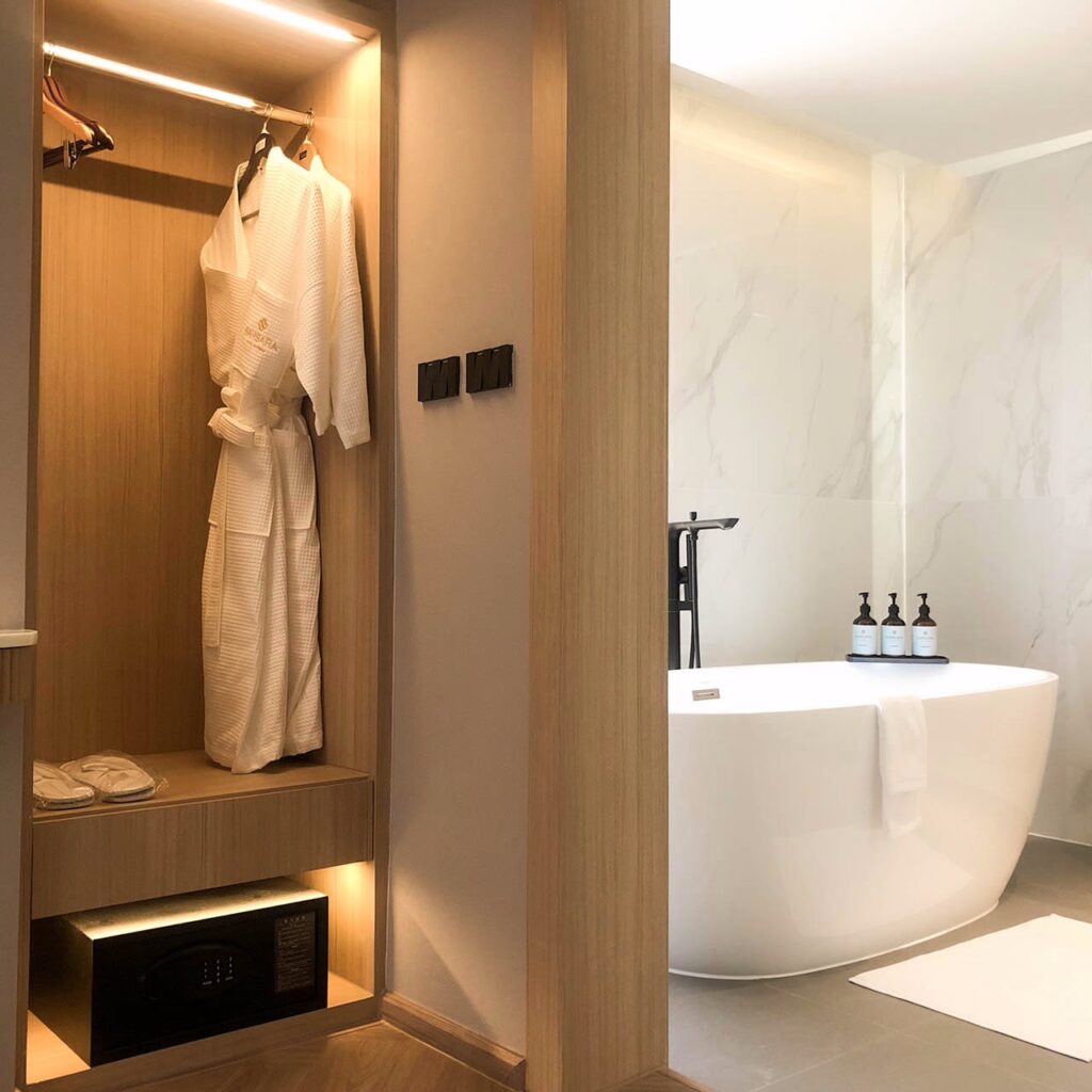 samsara-family-suite-room-06